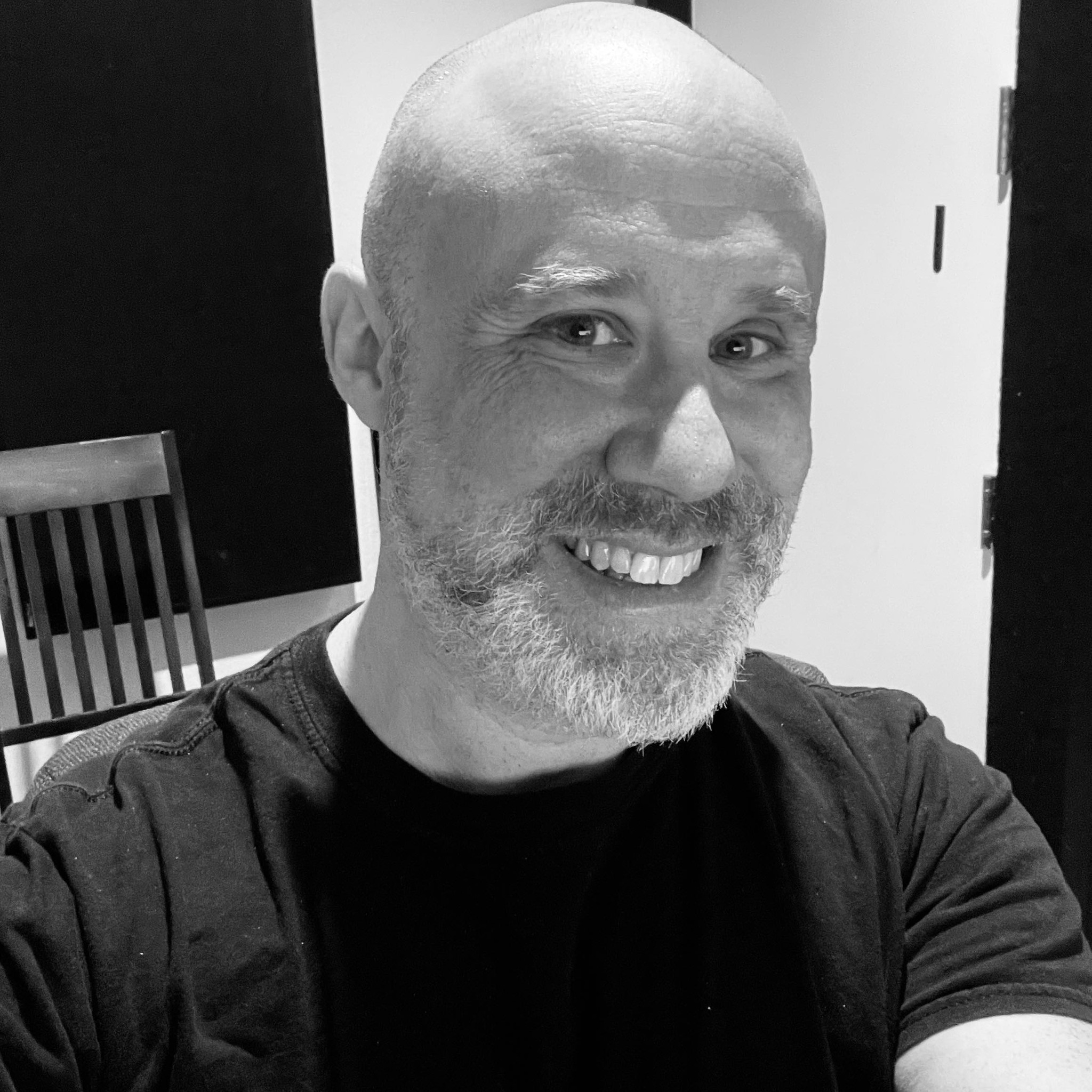 Portrait of Alex Brandon